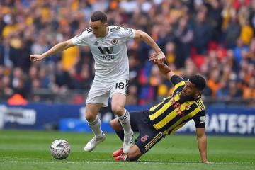 那不勒斯引进英超传奇中场，伯恩茅斯开局艰难，狼队前锋威胁减弱