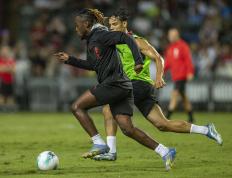 AC米兰在香港大战利物浦，这次利物浦没有“奇迹”