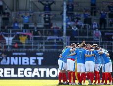 升班马比勒菲尔德迎战降班马荷尔斯泰因基尔，实力碾压对手！