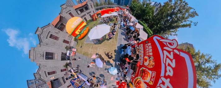 封神堡回归！必胜客比萨堡亮相上海巨C汉堡节