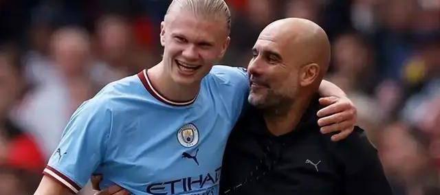 英超-布伦特福德1-4曼城：群雄乱斗，曼城或渔翁得利|前瞻