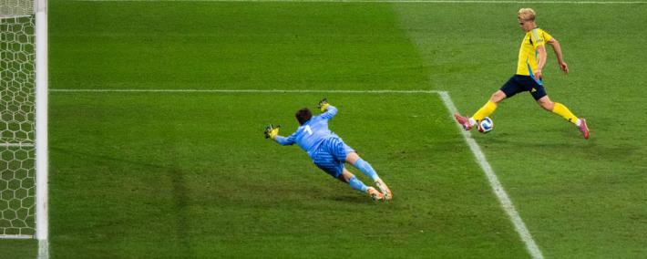 带不动！阿森纳利物浦两大神锋联手造良机 热刺小将失空门