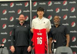 杨瀚森：波特兰开拓者轮换阵容中的挑战