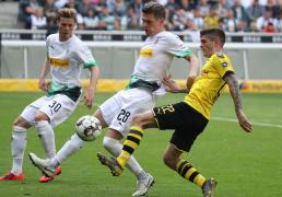 普鲁士公园球场的德国杯对决：门兴格拉德巴赫 VS 圣保利