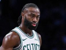 杰伦・布朗领衔波士顿凯尔特人新赛季调整！