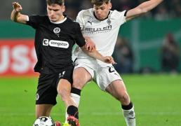 足球 | 德国杯：门兴格拉(lā)德巴赫(hè)不敵(dí)聖(shèng)保利(lì)