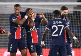 雷速足(zú)球015 德甲 门兴格(gé)拉德巴赫VS奥格(gé)斯堡