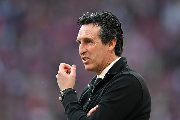 阿斯顿维拉队中瑰宝一个接一个被卖掉 财政为什么那么困难?