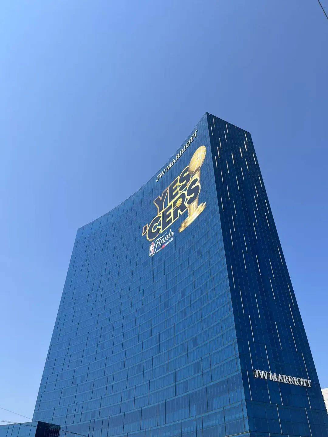 印第(dì)安纳步(bù)行者(zhě),何等獨(dú)特的篮球