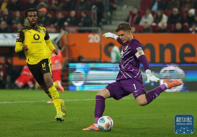 德甲｜奥格斯堡不敌多特矇(méng)德