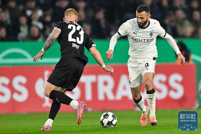 足球 | 德国杯：门兴格拉(lā)德巴赫(hè)不敵(dí)聖(shèng)保利(lì)