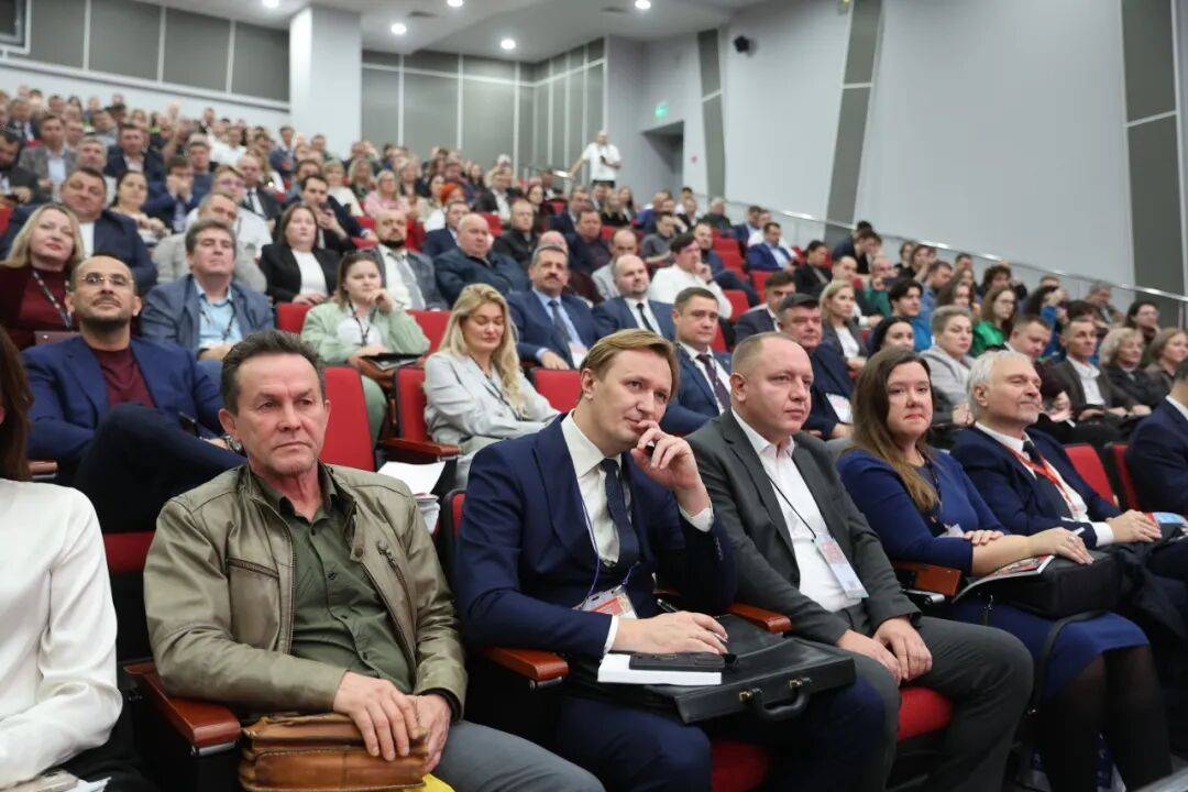 聚焦YugAgro 2025俄罗斯克拉斯诺达尔国际农业机械设备和农产品材料展开幕现场！40余家企业展示“中国智造”实力！