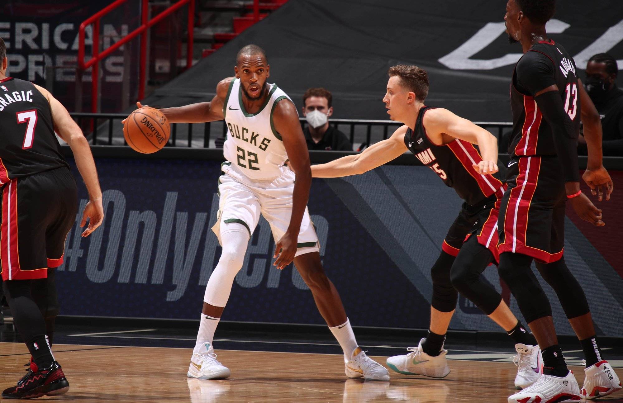 美(měi)职篮 印第安那步行(xíng)者(zhě) VS 底(dǐ)特律活塞：赛前(qián)预测