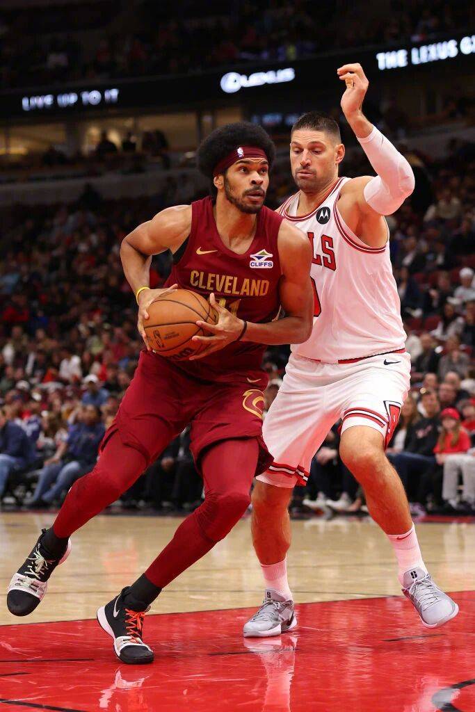 【篮球】周三305美职篮：克利(lì)夫兰骑士VS芝加哥公(gōng)牛(niú)