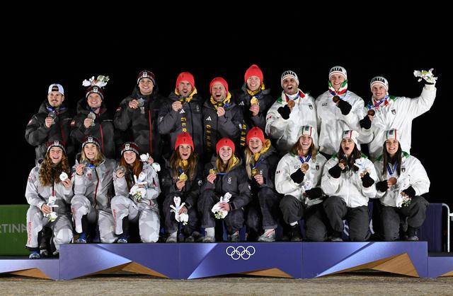 冬奥会｜德國(guó)队获雪橇团体接力冠军